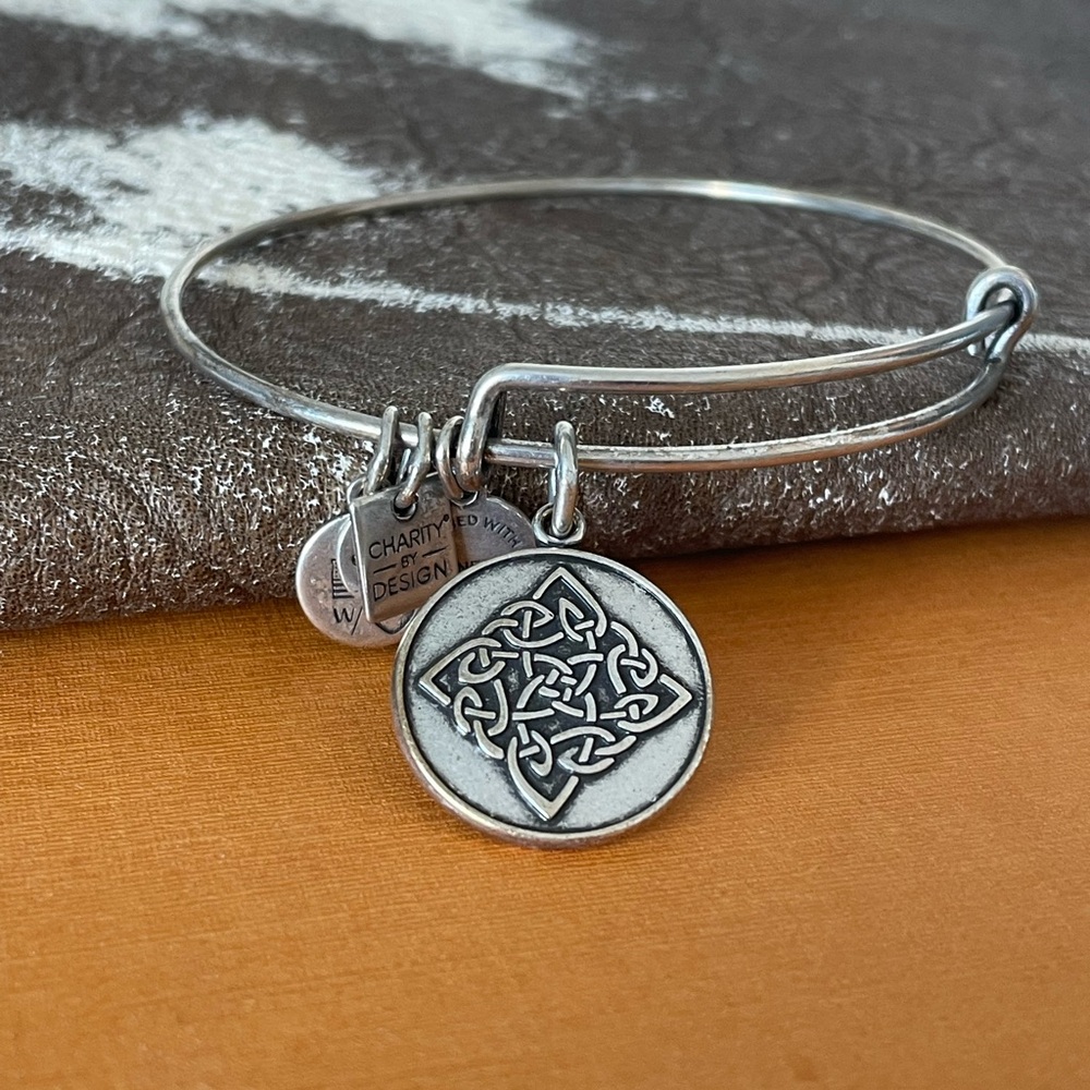 Silver Celtic Knot Bangle Bracelet